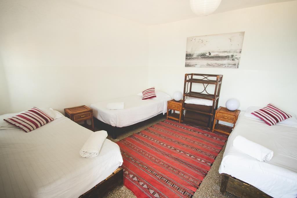 Surf Maroc'S Auberge Taghazout Exterior photo