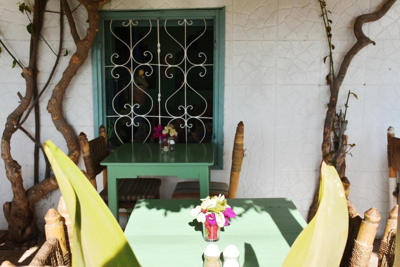 Surf Maroc'S Auberge Taghazout Exterior photo